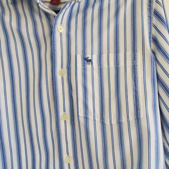 Abercrombie & Fitch Men's Size S Muscle L/Sl white shirt with Lt. Blue stripes - Picture 4 of 10